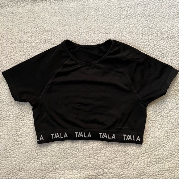 Tala Cropped T-Shirt - Picture 8 of 9